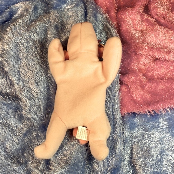 Squealer Beanie Baby the Pig - Picture 6 of 10